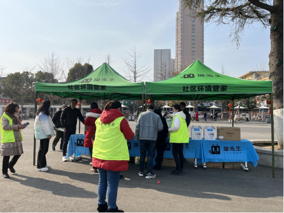 華展貓先生，智能垃圾分類設(shè)備廠家，再生資源回收站